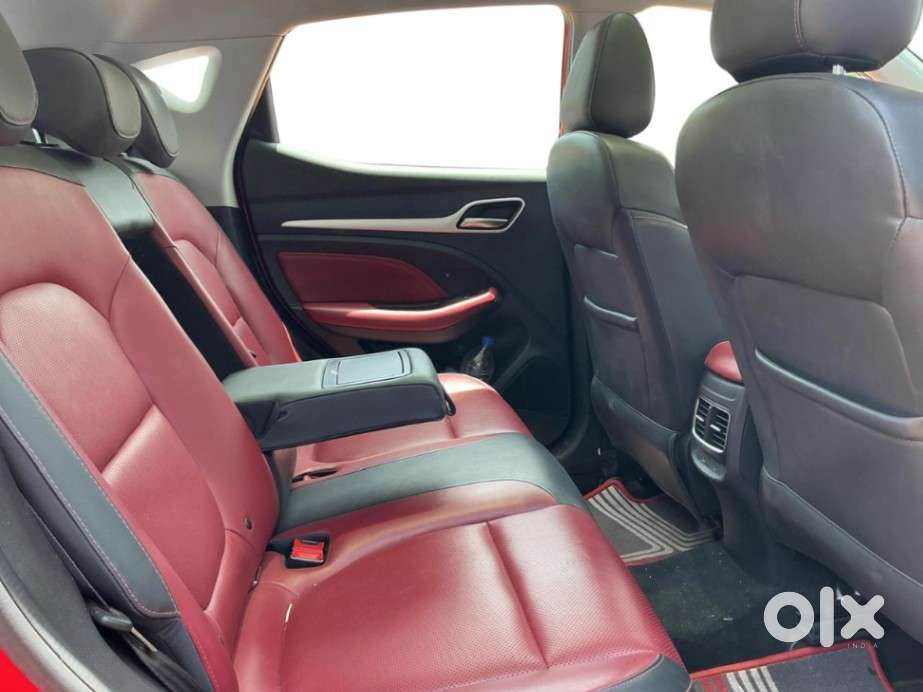 Mg Astor 1.5 Savvy Cvt S Red, 2021, Petrol