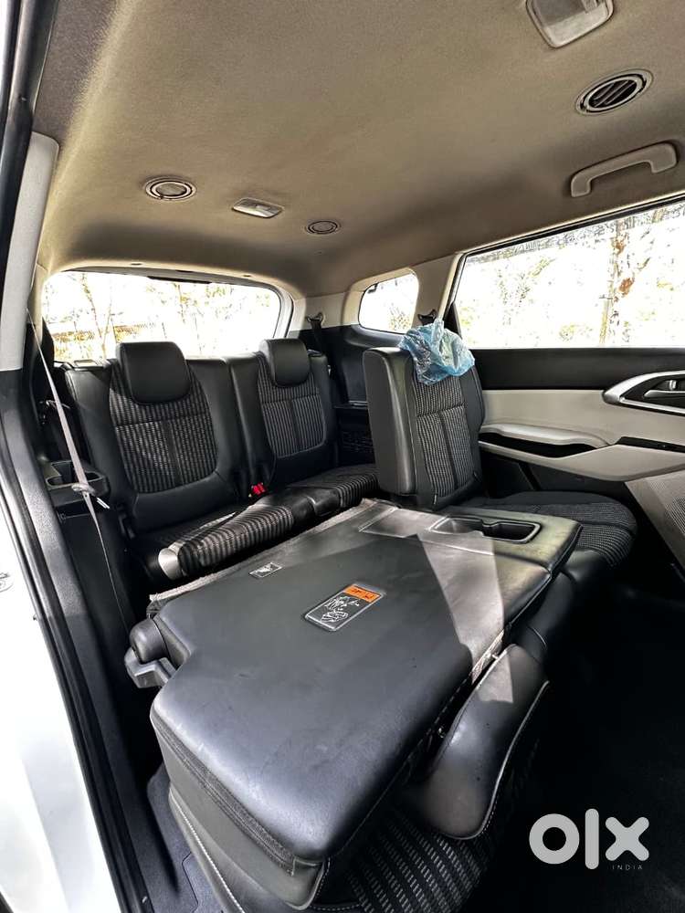 Kia Carens 1.4 Prestige 7 Str, 2023, Petrol