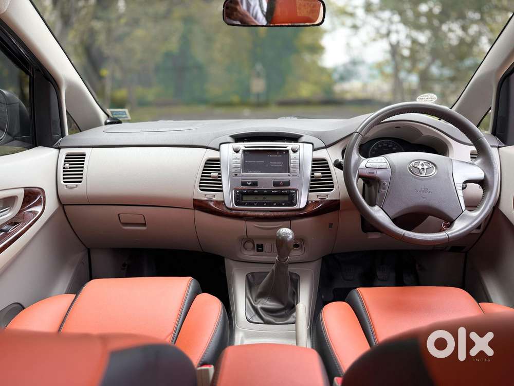 Toyota Innova 2.5 Vx 7 Str Bs-iii, 2014, Diesel