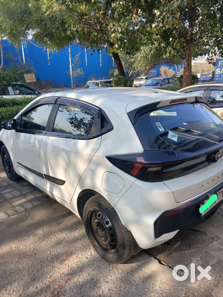 Tata Altroz Xz Icng, 2025, Cng & Hybrids