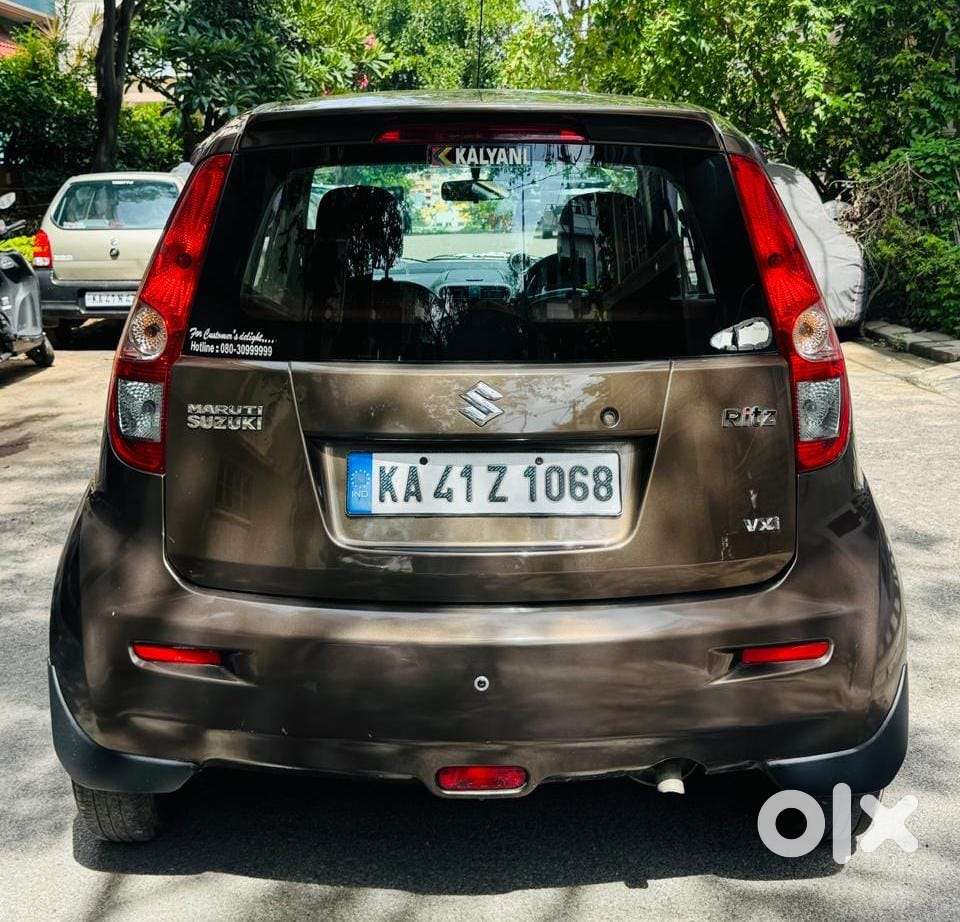 Maruti Suzuki Ritz Vxi, 2013, Petrol