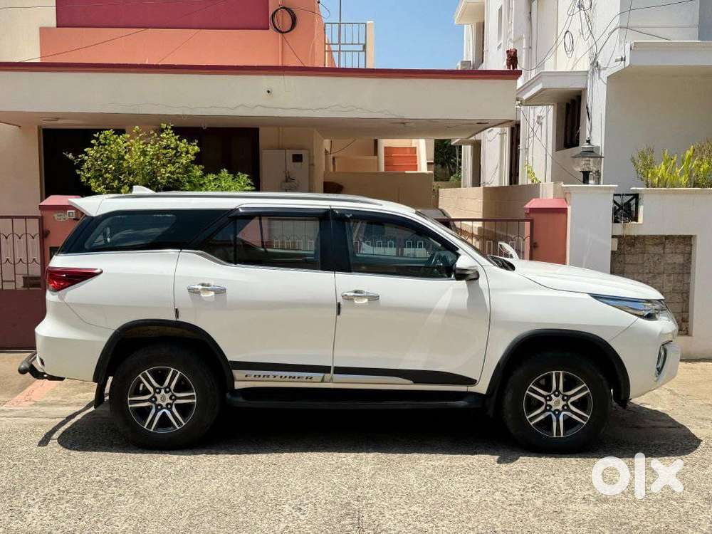 Toyota Fortuner 4x2 Mt 2.8 Diesel, 2020, Diesel