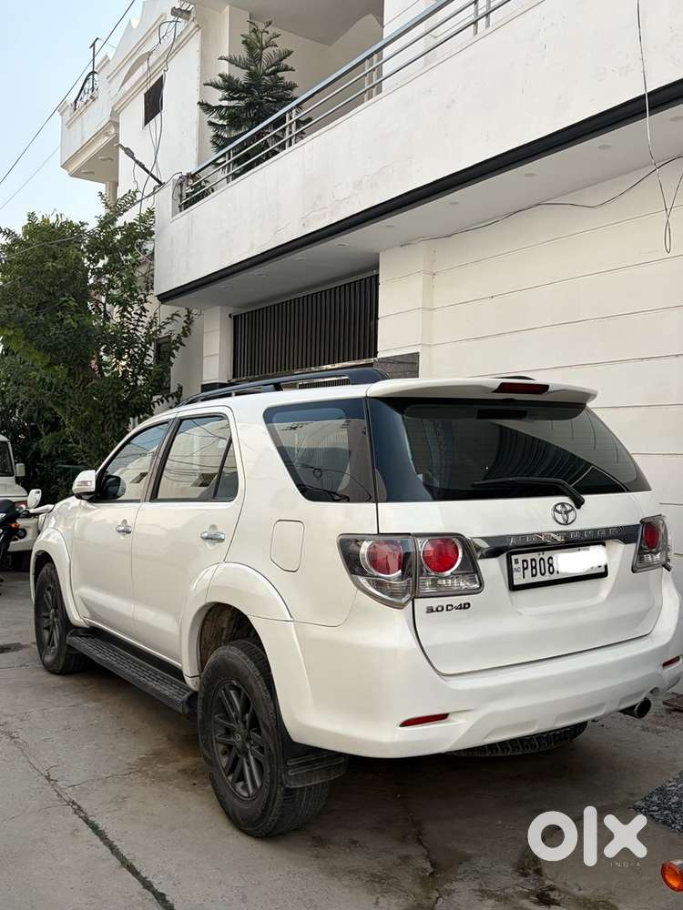 Toyota Fortuner Diesel 2013