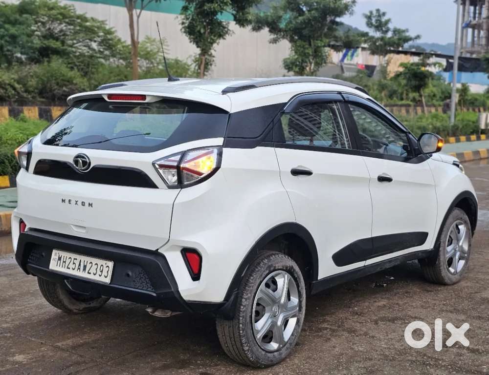 Tata Nexon 1.2 Revotron Xm, 2022, Petrol
