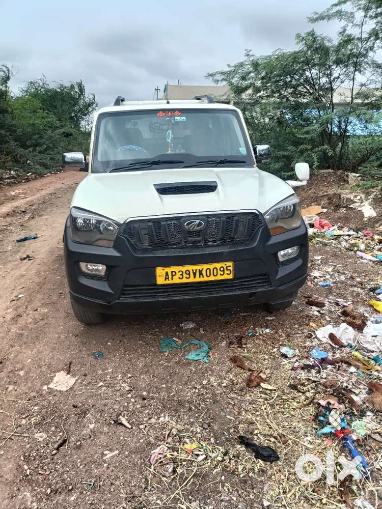 Mahindra Scorpio Diesel 2015