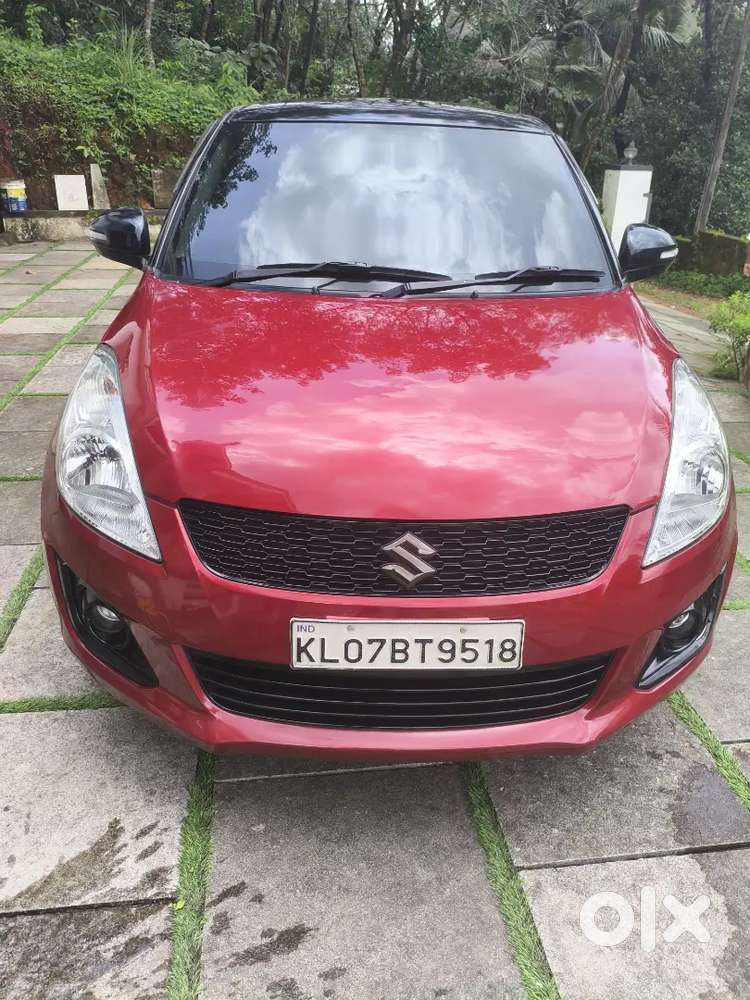 Maruti Suzuki Swift Vxi 2012