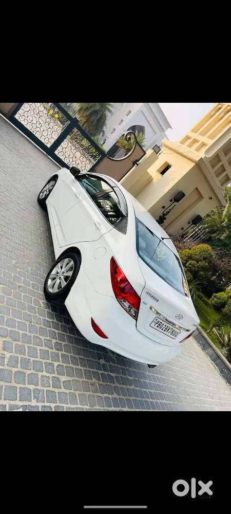 Hyundai Verna 2012 Diesel 102000 Km Driven