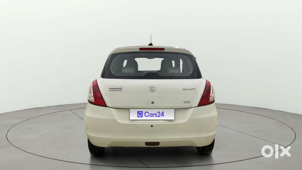 Maruti Suzuki Swift Vxi, 2015, Petrol