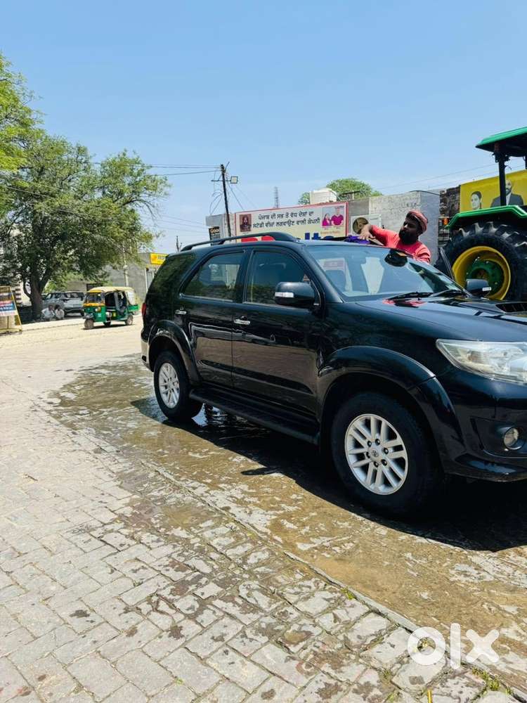 Toyota Fortuner 2012 Diesel Automatic