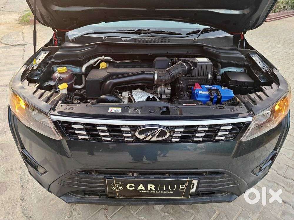 Mahindra Xuv300 W6 Amt Diesel, 2020, Diesel