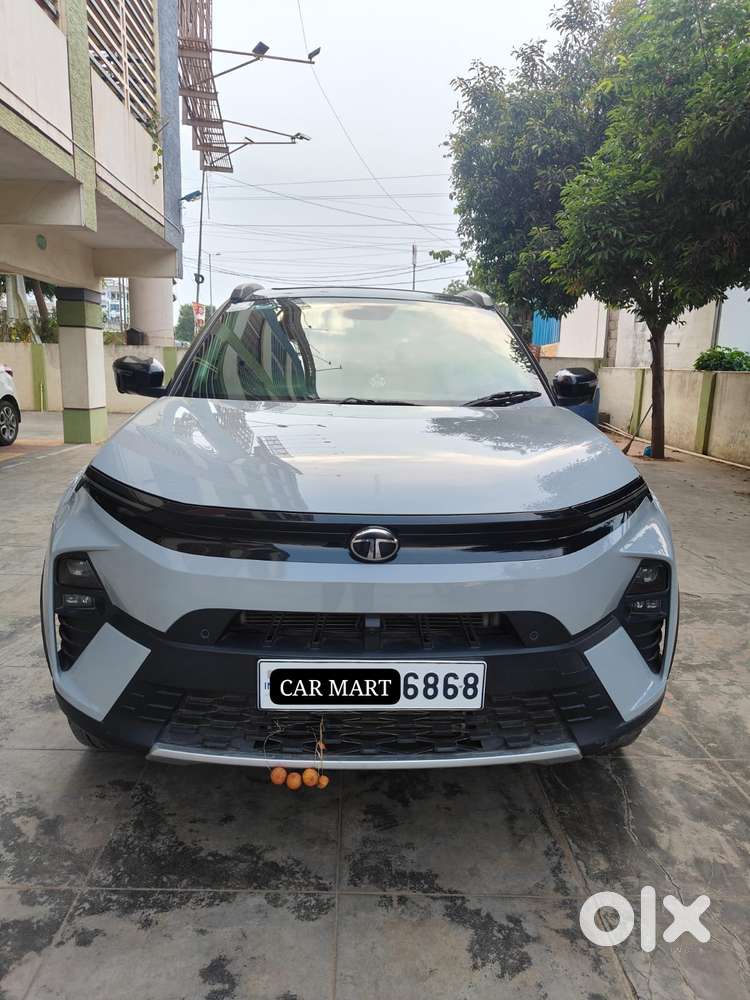 Tata Nexon Creative Plus 1.2 Revotron Petrol 6 Mt, 2025, Petrol