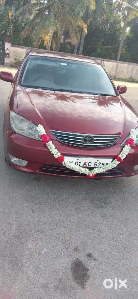 Toyota Camry 2006 Petrol Well Maintained.