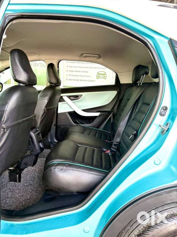 Tata Nexon Creative Plus 1.2 Revotron Petrol 6 Amt Dt, 2024, Petrol