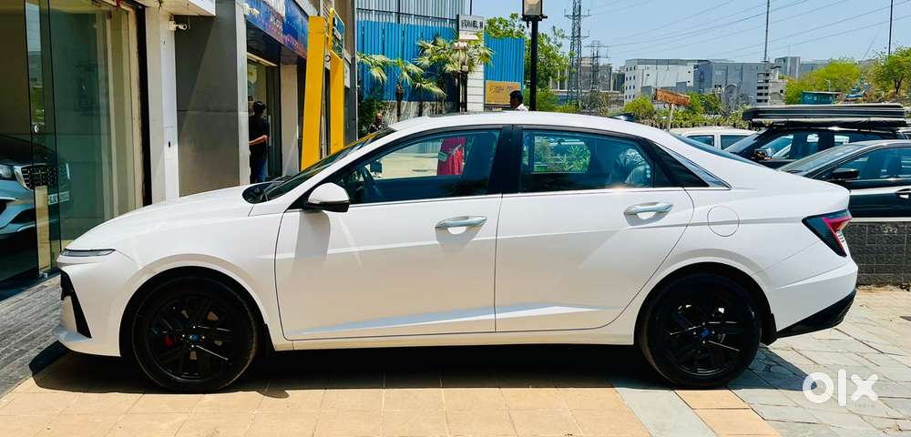 Hyundai Verna Sx (o) 1.5 Turbo Petrol Dct, 2023, Petrol