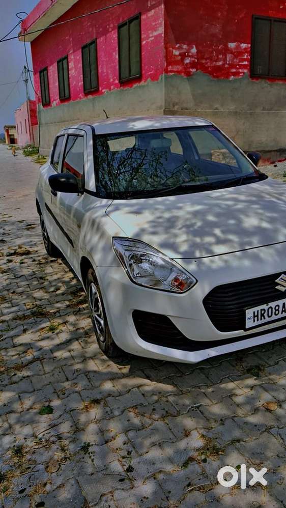 Maruti Suzuki Swift Petrol Manual 2020