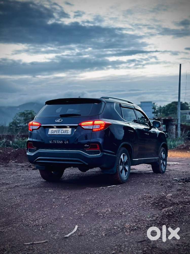 Mahindra Alturas G4 4wd At, 2022, Diesel
