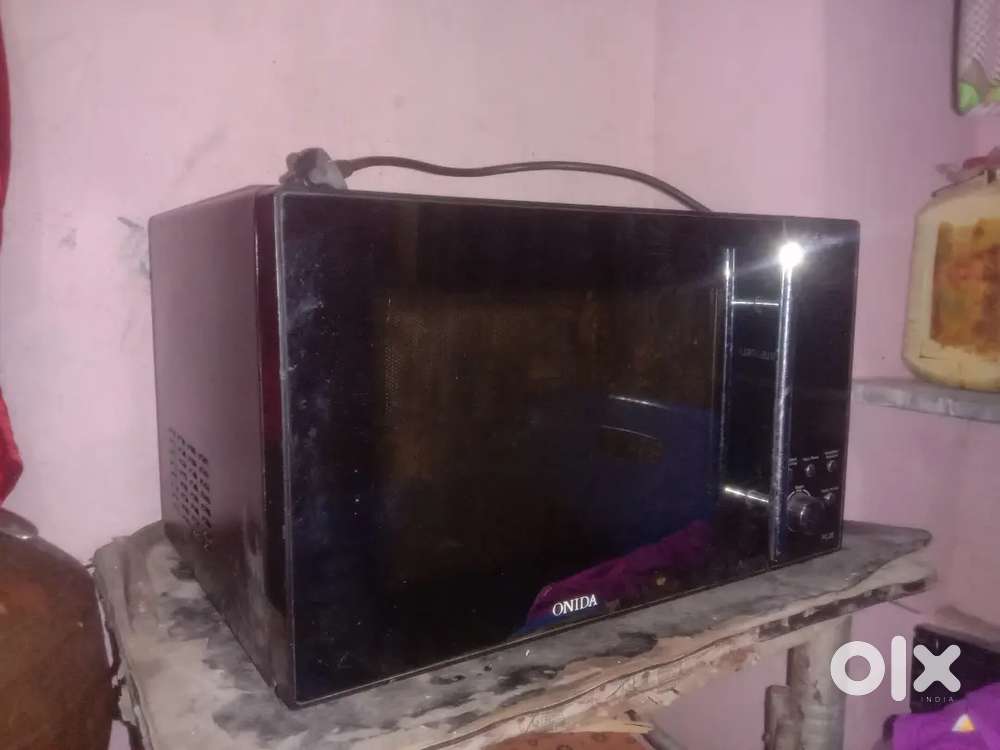 Microwave fresh condition mein hai onida company ka