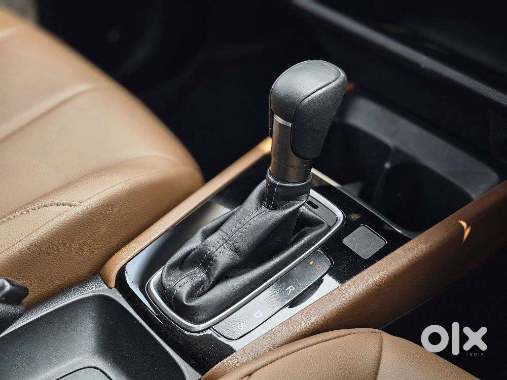 Honda Elevate Zx Cvt, 2024, Petrol