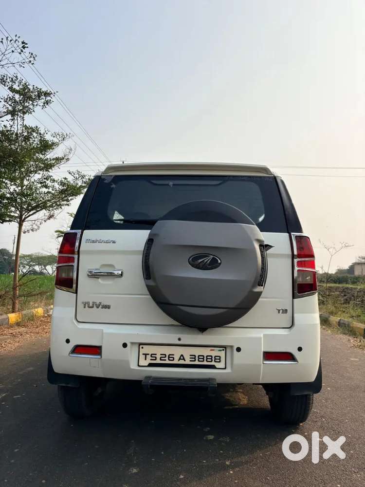 Mahindra Tuv 300 2017 Diesel 165000 Km Driven
