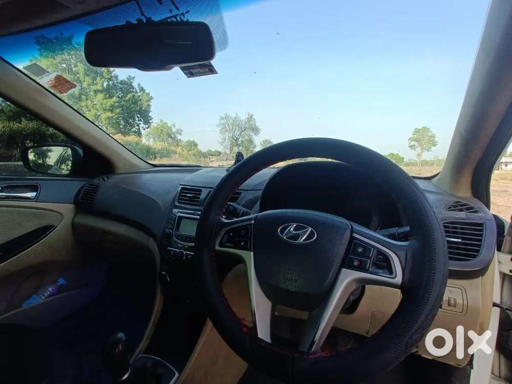 Hyundai Verna 2013