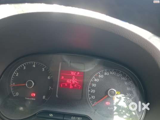 Volkswagen Vento 1.0 Highline Plus, 2014, Petrol