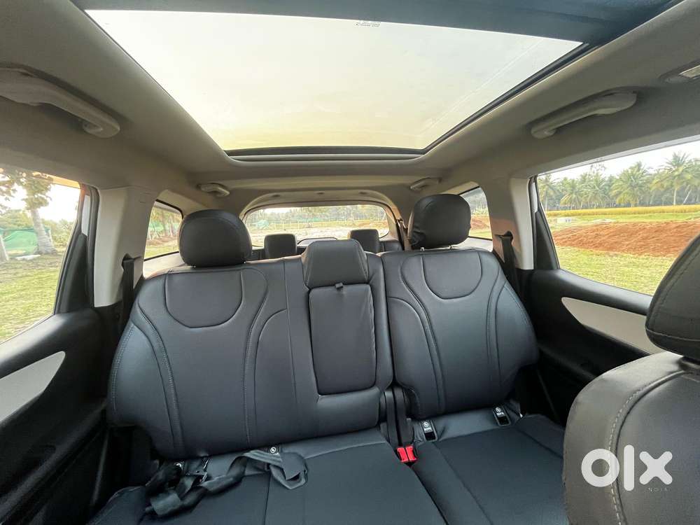 Mahindra Xuv700 2.2 Ax 5 Diesel Mt 7 Str, 2023, Diesel