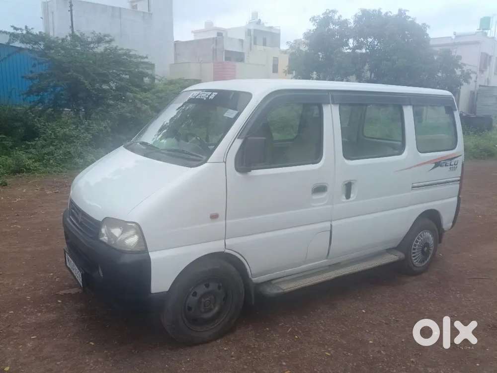 Maruti Suzuki Eeco 5 Str 2011