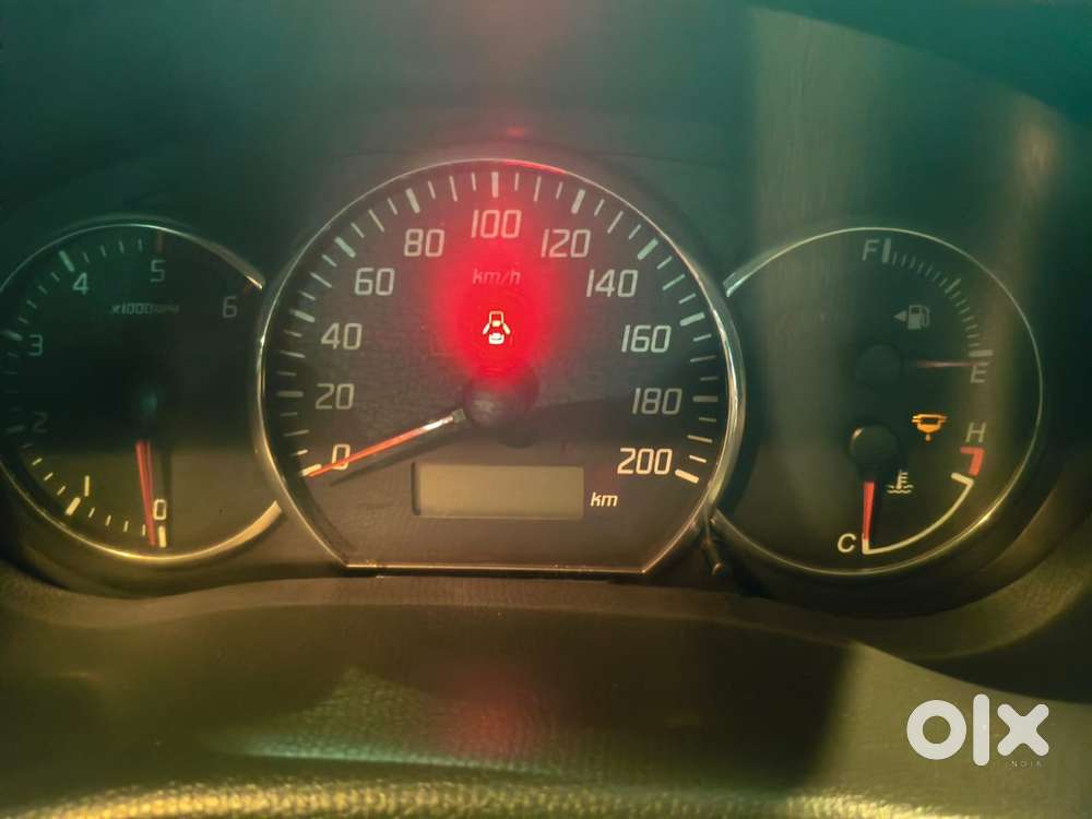 Maruti Suzuki Swift 2011 Diesel 118000 Km Driven