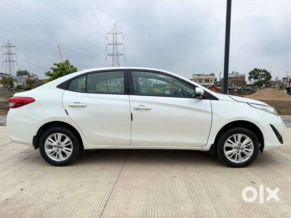 Toyota Yaris Vx, 2018, Cng & Hybrids