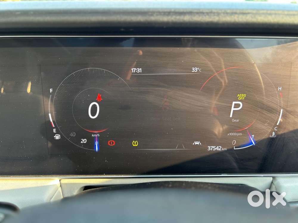 Mahindra Xuv700 2.2 Ax 7 Diesel At Luxury Pack Str, 2025, Diesel