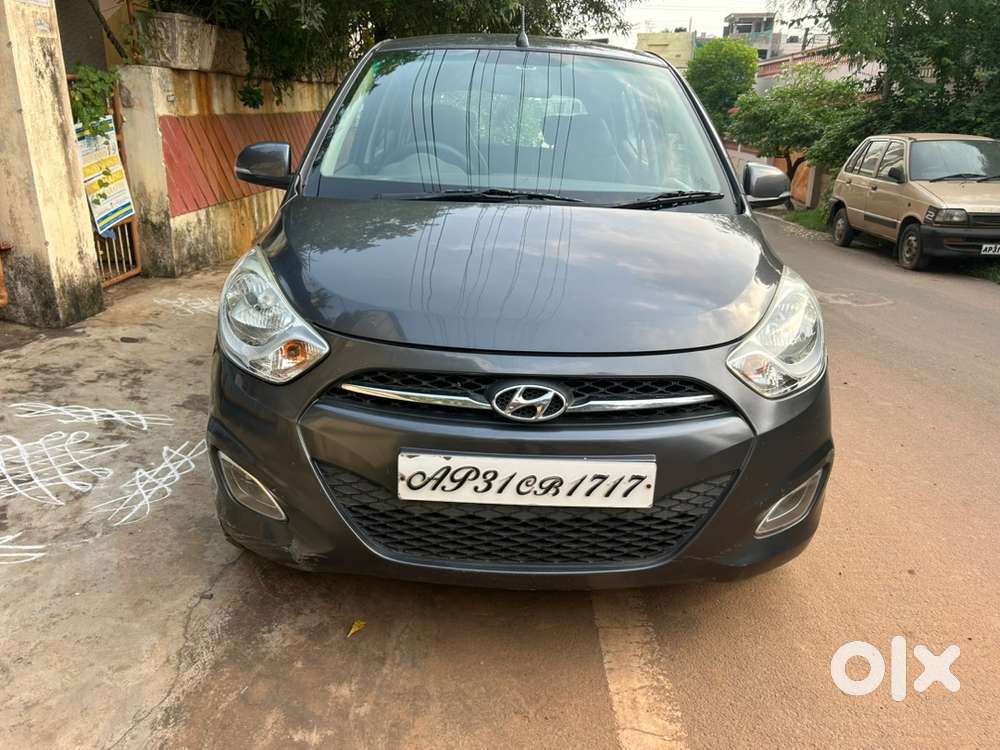 Hyundai I10 Petrol Sportz 2012 Auto
