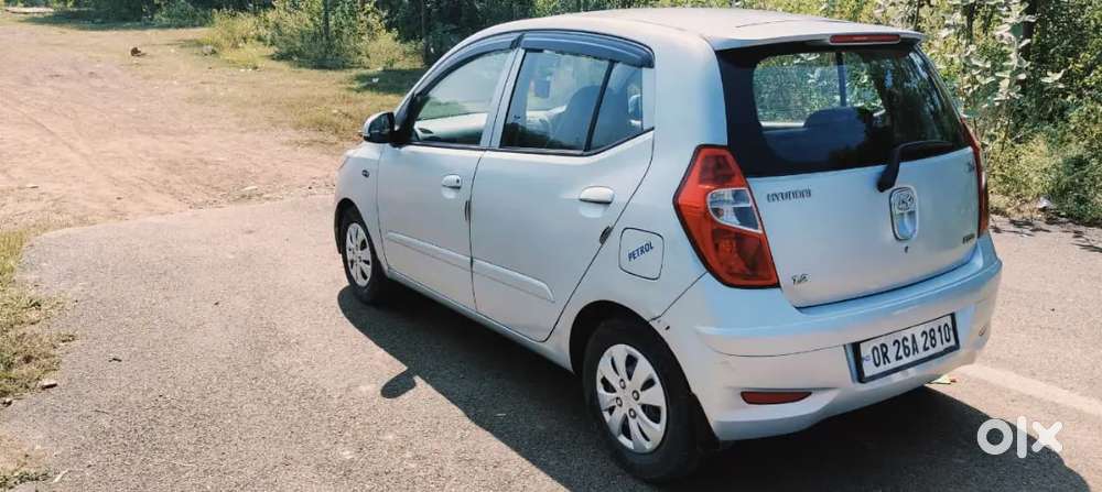 Hyundai I10 Sportz 2011 Model