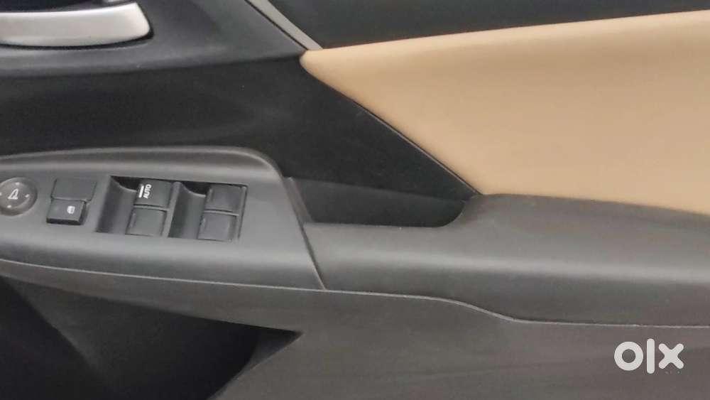 Honda Jazz 1.2 V At I Vtec, 2017, Petrol