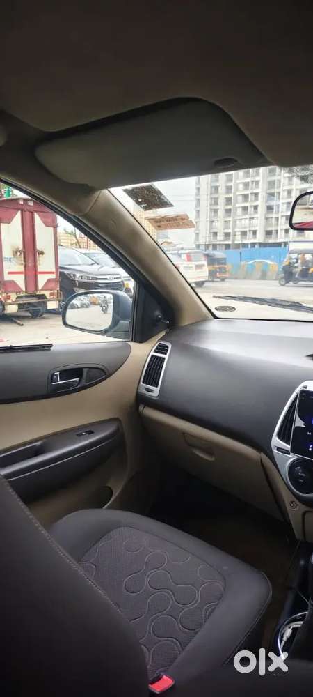 Hyundai I20 Sportz 2011