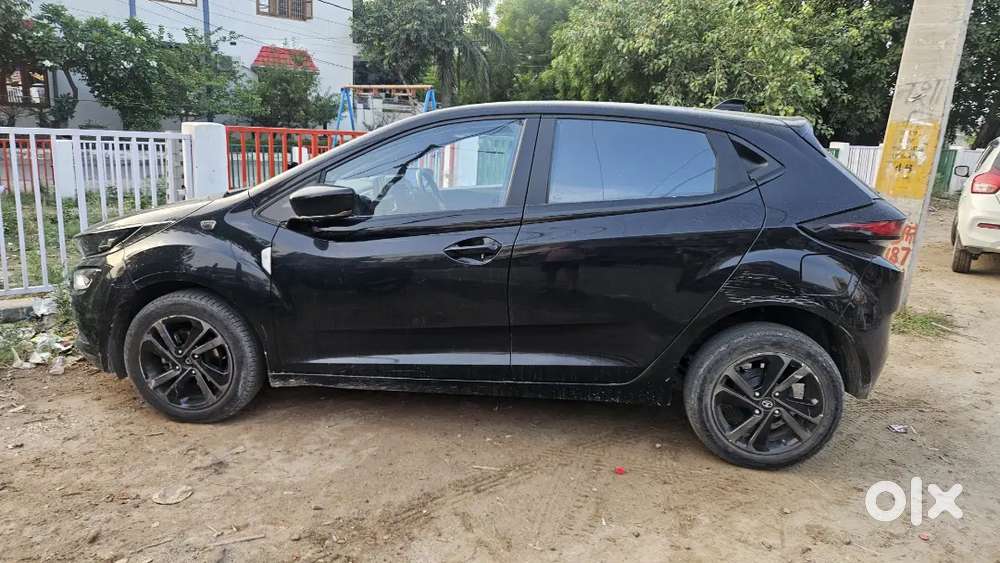 Tata Altroz Diesel Manual 2024 Edition