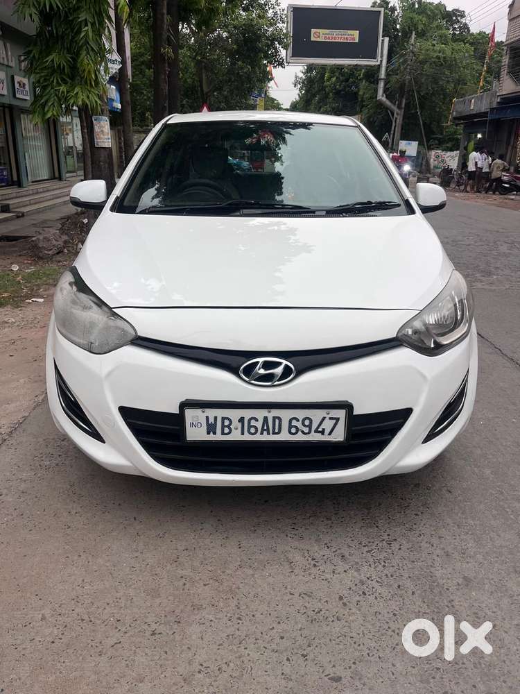 Hyundai I20 Magna Optional 1.2, 2013, Petrol