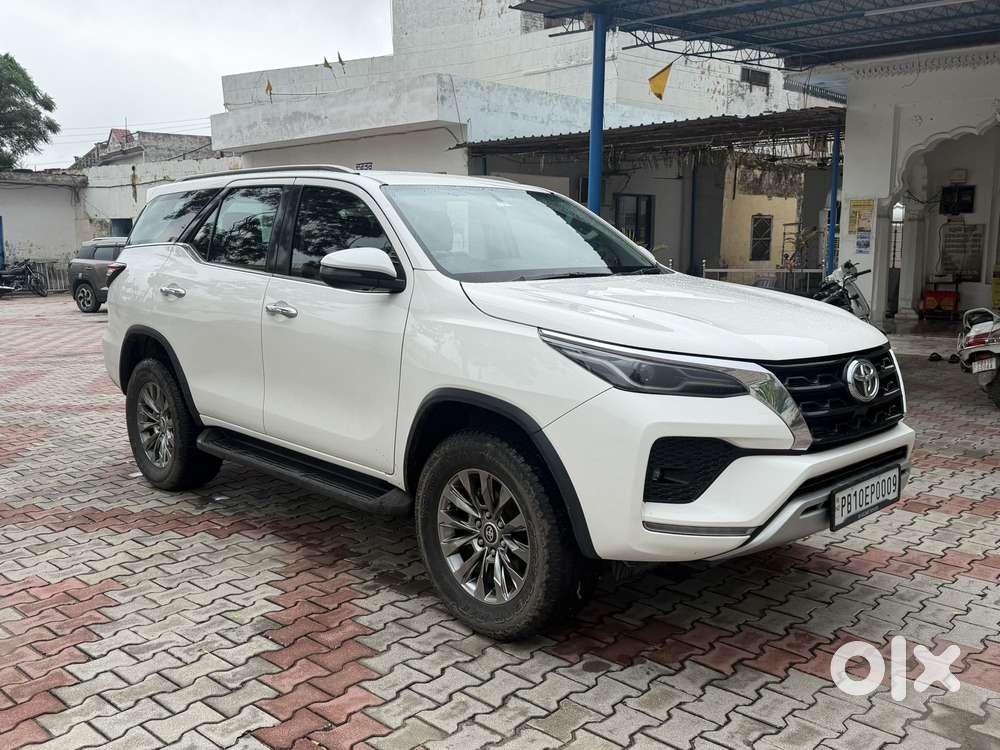 Toyota Fortuner 3.0 4x2 Automatic, 2024, Diesel