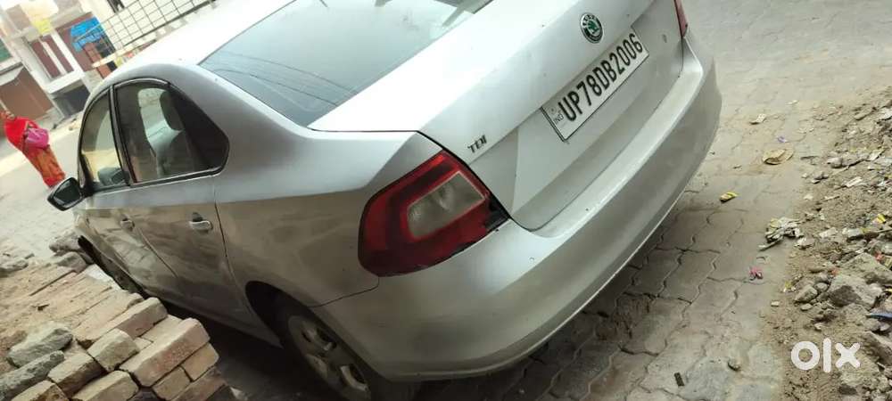 Skoda Rapid 2013 Diesel 78000 Km Driven