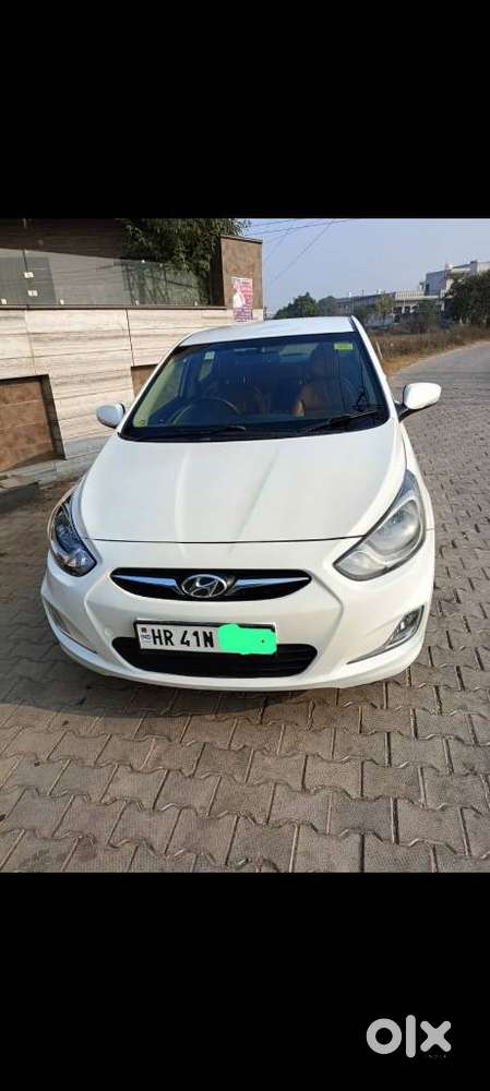 Hyundai Verna 2016-2017 1.6 Vtvt At Sx, 2014, Diesel