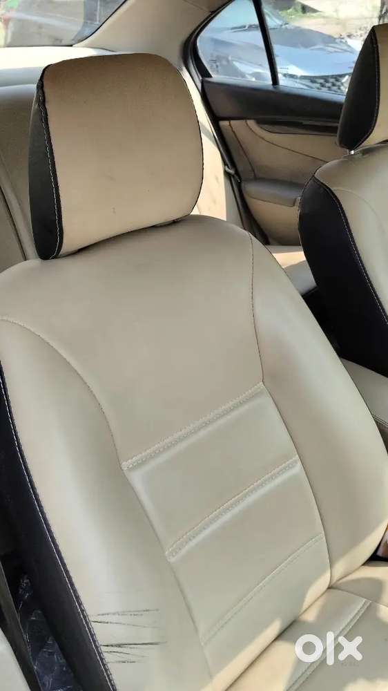 Car For Sale In Jankipuram
