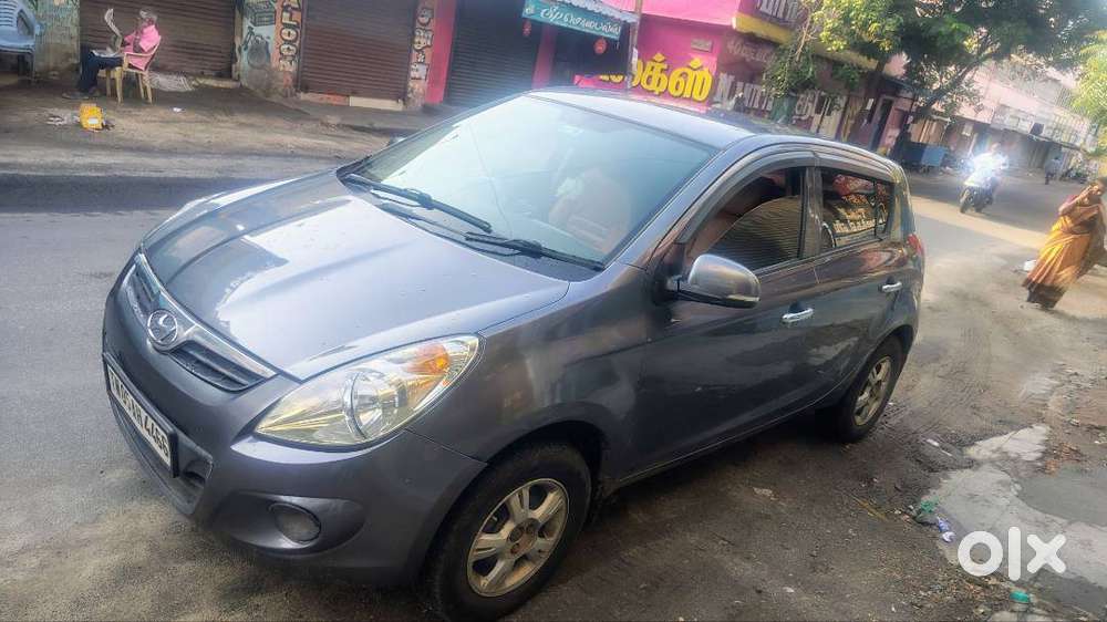Hyundai I20 Sportz 2011