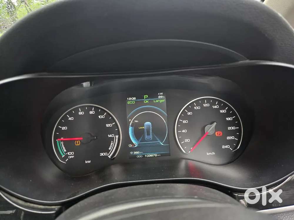 Byd E6 2024 Electric Under Warranty - All India Transfer Available