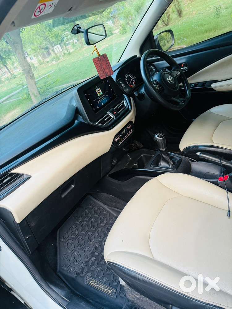 Toyota Glanza 2024 Variant 1.2 G Amt