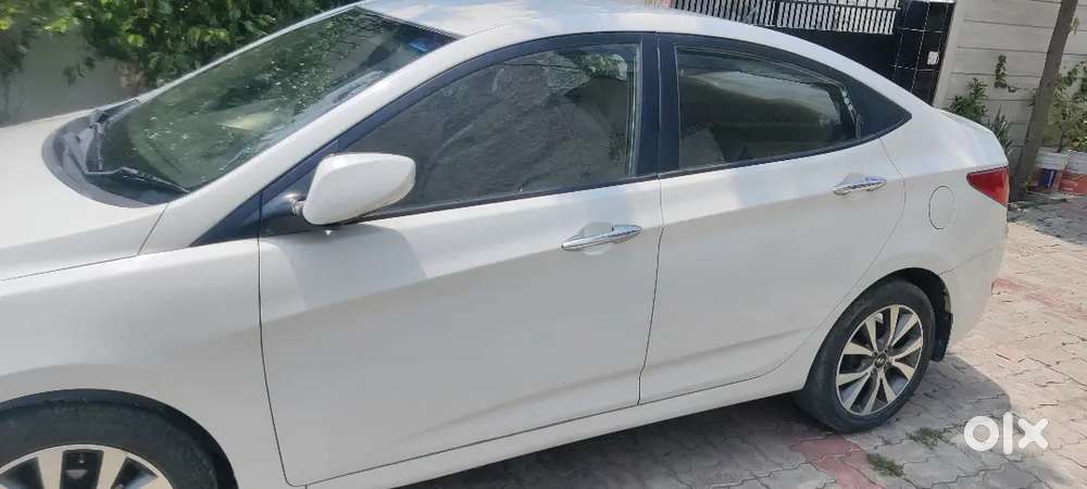 Hyundai Verna 2015 Diesel 88000 Km Driven
