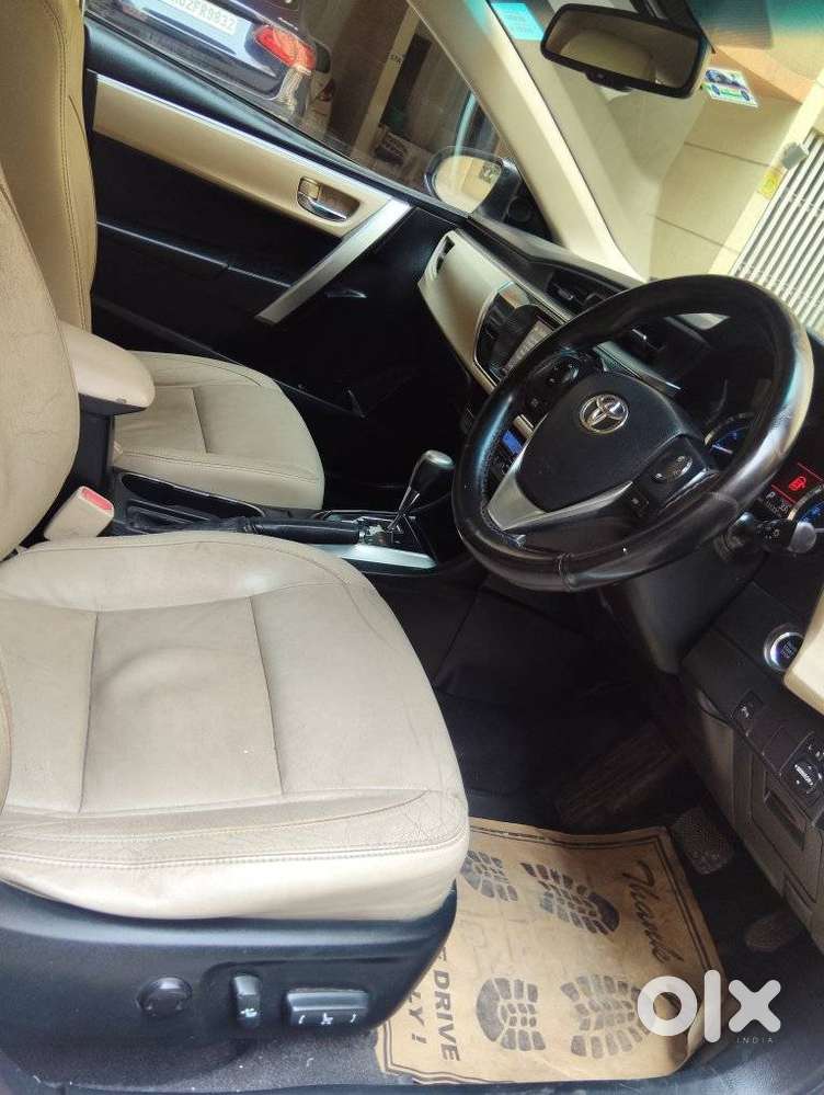 Toyota Corolla Altis Vl Mt, 2015, Cng & Hybrids