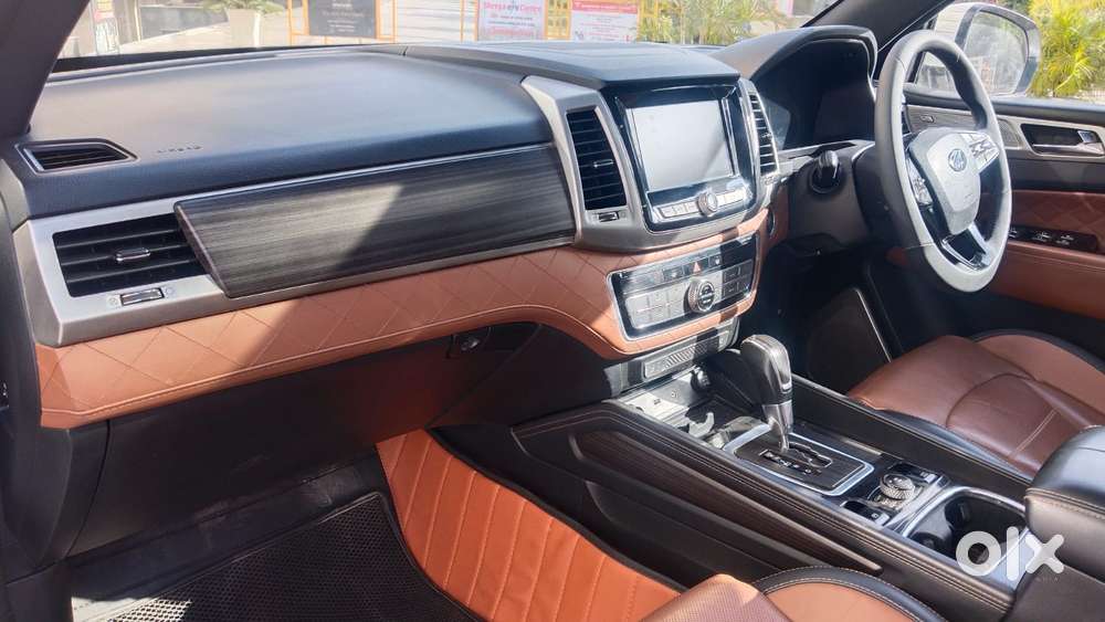 Mahindra Alturas G4 4x4 At, 2019, Diesel