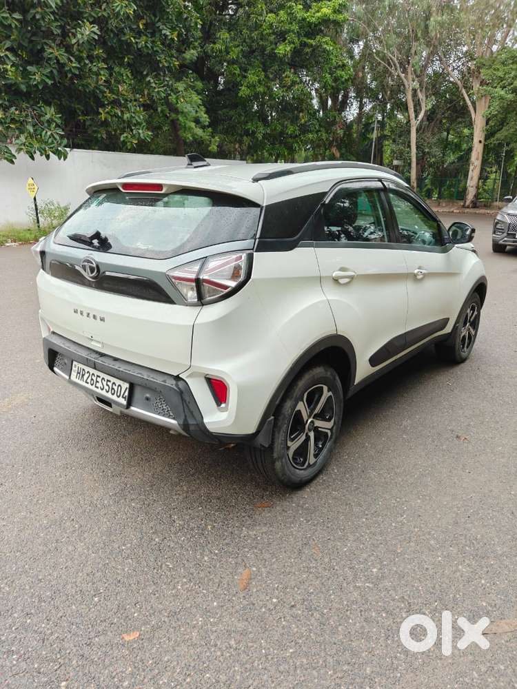 Tata Nexon 1.2 Revotron Xza Plus Dualtone, 2021, Petrol