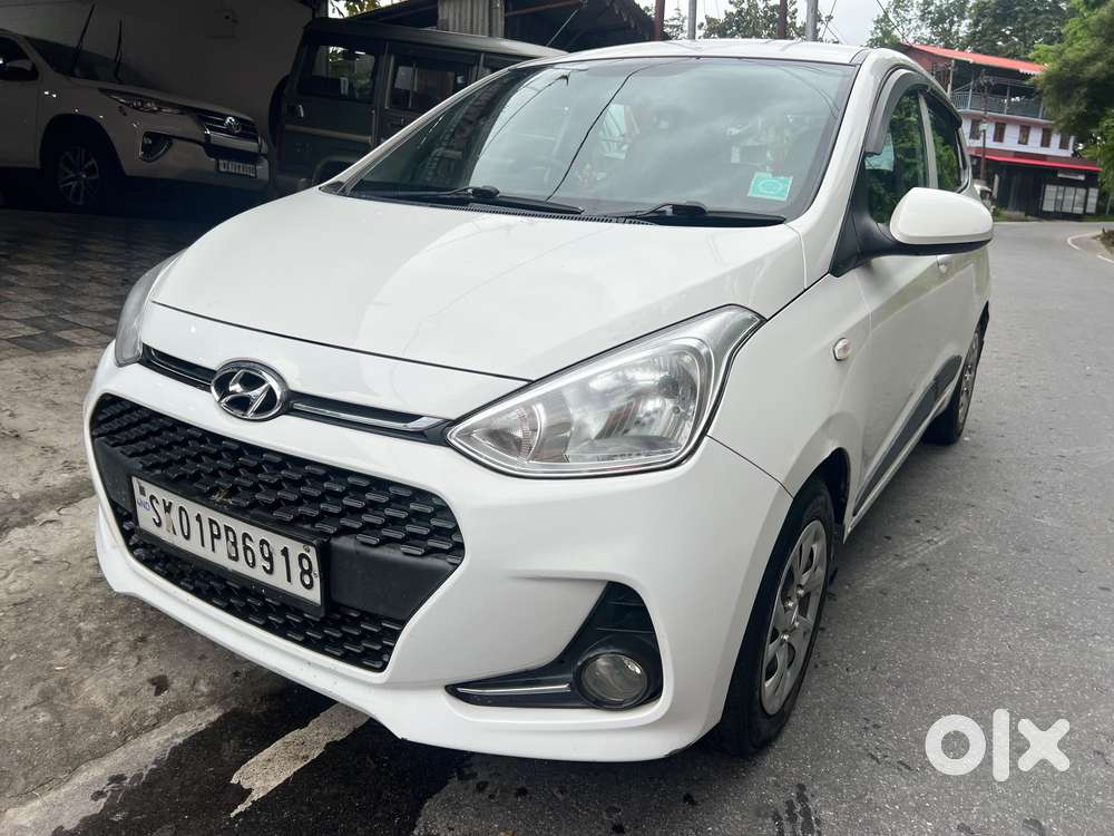 Hyundai Grand I10 Sportz, 2017, Petrol