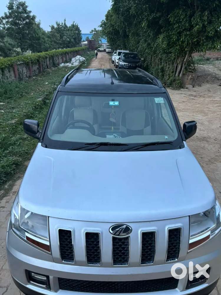 Mahindra Tuv 300 2017 Diesel Well Maintained