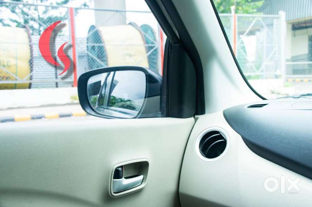 Maruti Suzuki Celerio Zxi At, 2016, Petrol